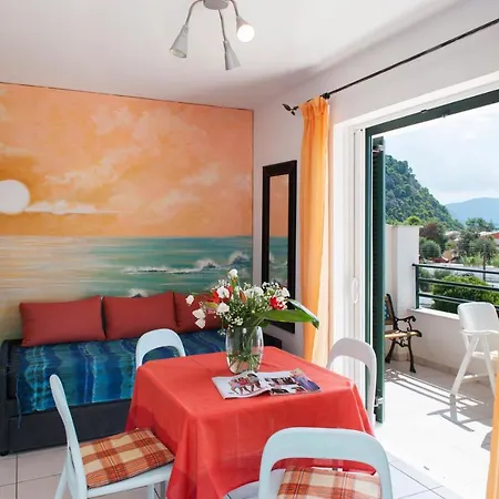 Apartmanhotel Alisahni Sea View Pélekasz